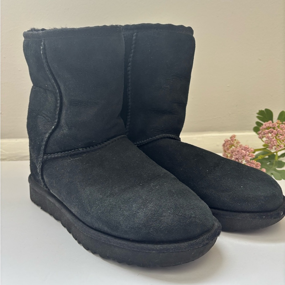 UGG Black Classic Short Boots